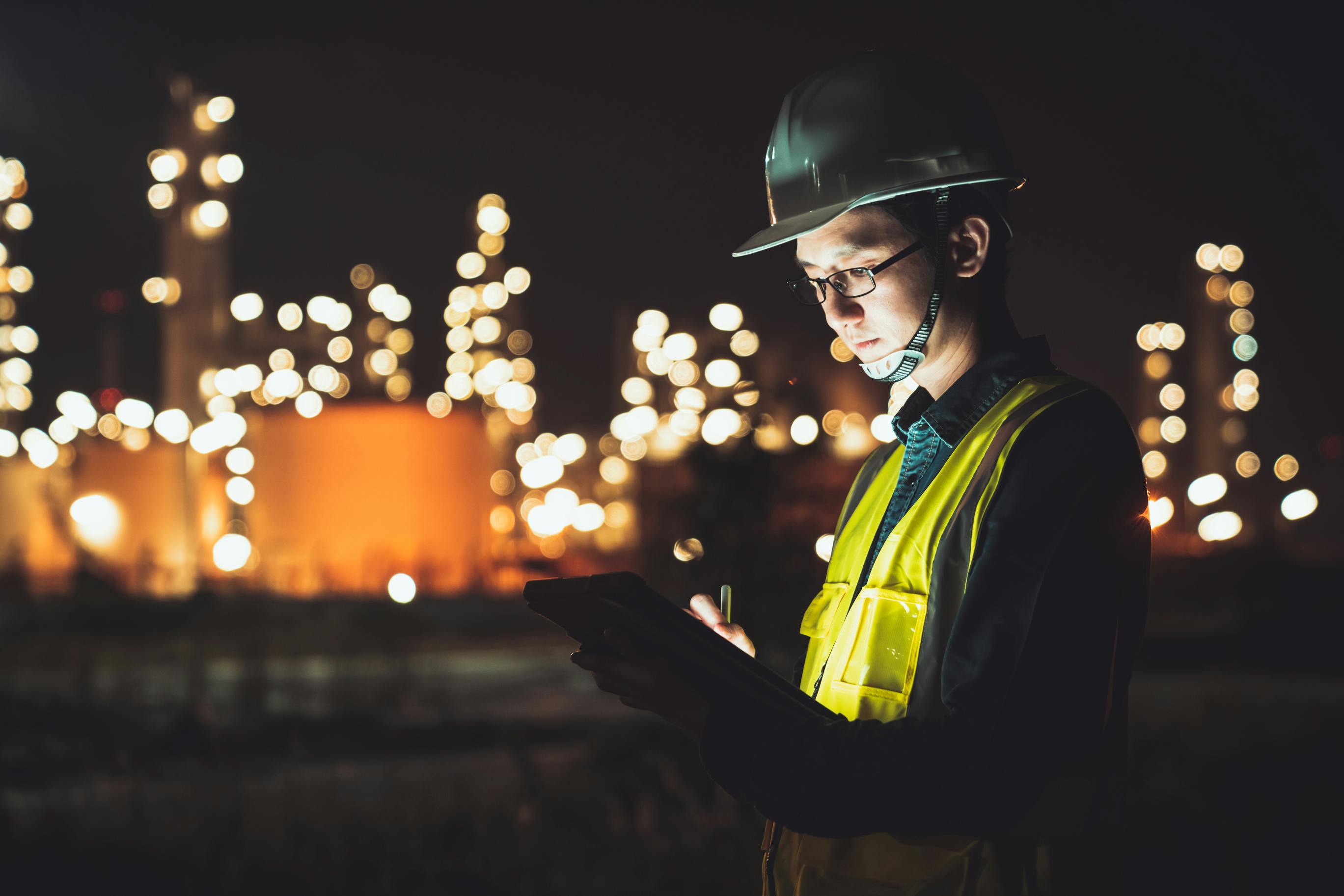 Closed-Loop Automation Enhances Decision-Making in Manufacturing Operations