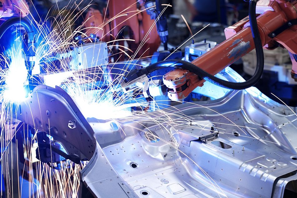 Exploring the Business Advantages of Autonomous Robots in the Industrial Sector