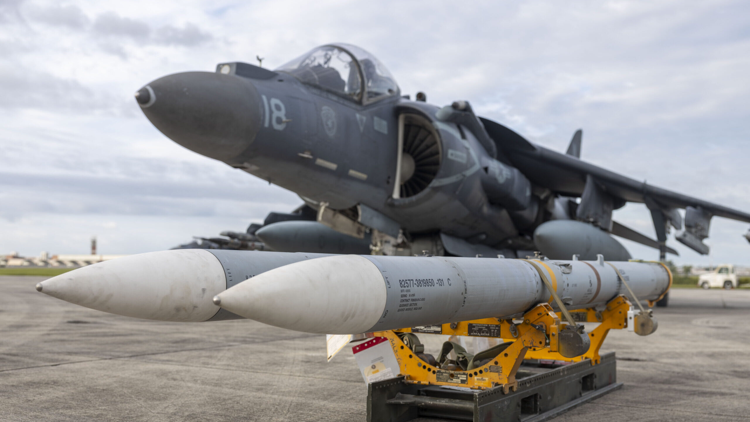 Raytheon Secures Up to $20.7 Billion Contract for AMRAAM Production