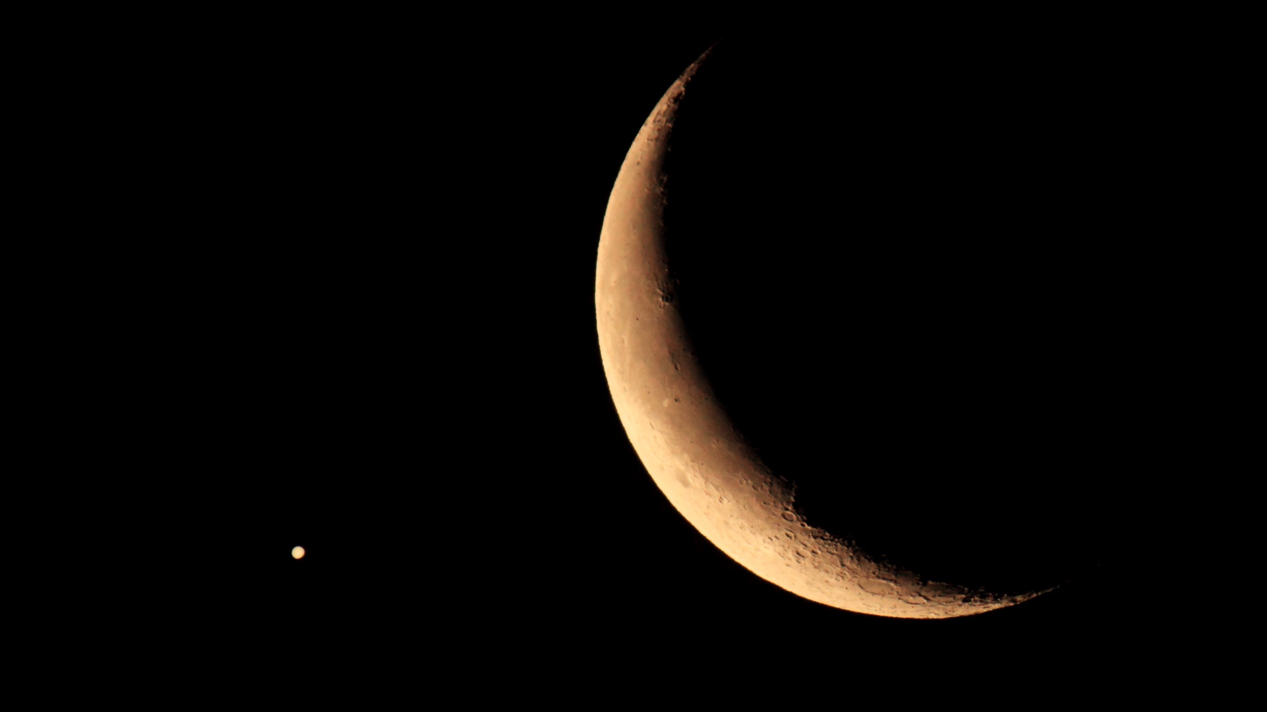 Jupiter to Disappear Behind the Moon on October 6: Viewing Guide