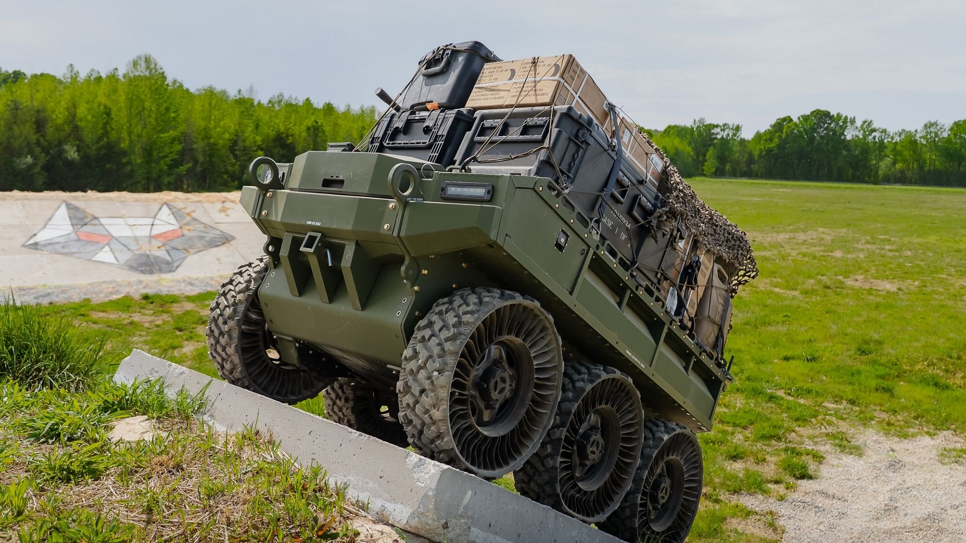 U.S. Army Selects Six Companies for Autonomous Resupply and Evacuation Robot Development
